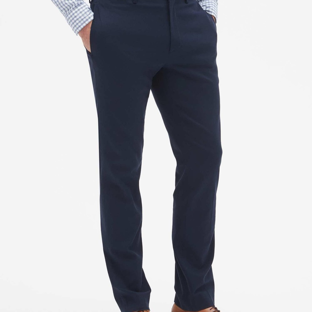 • Banana Republic Non-Iron Navy Dress Pant •